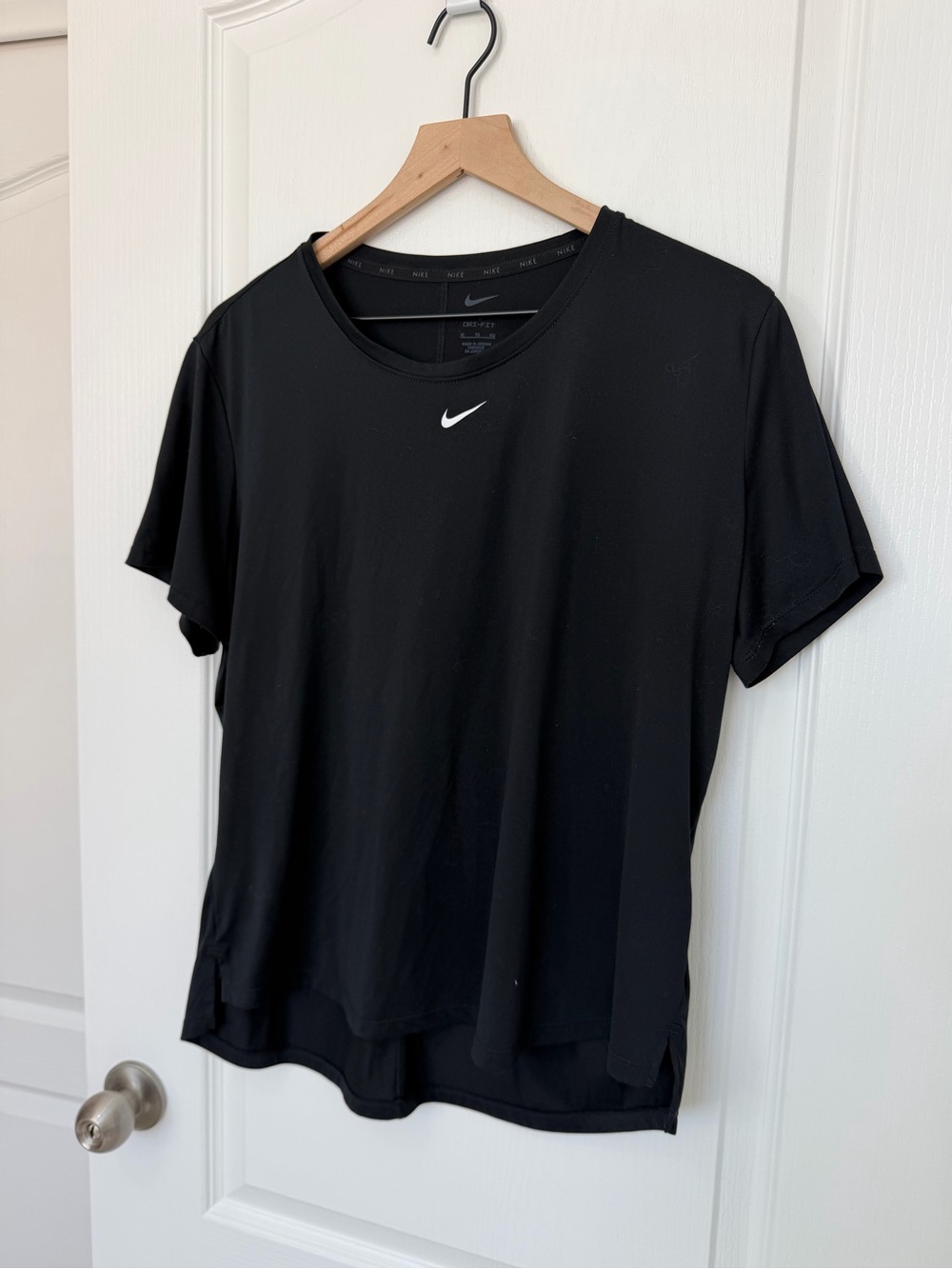 Nike Dri-Fit Black Short Sleeve Athletic Shirt XL
